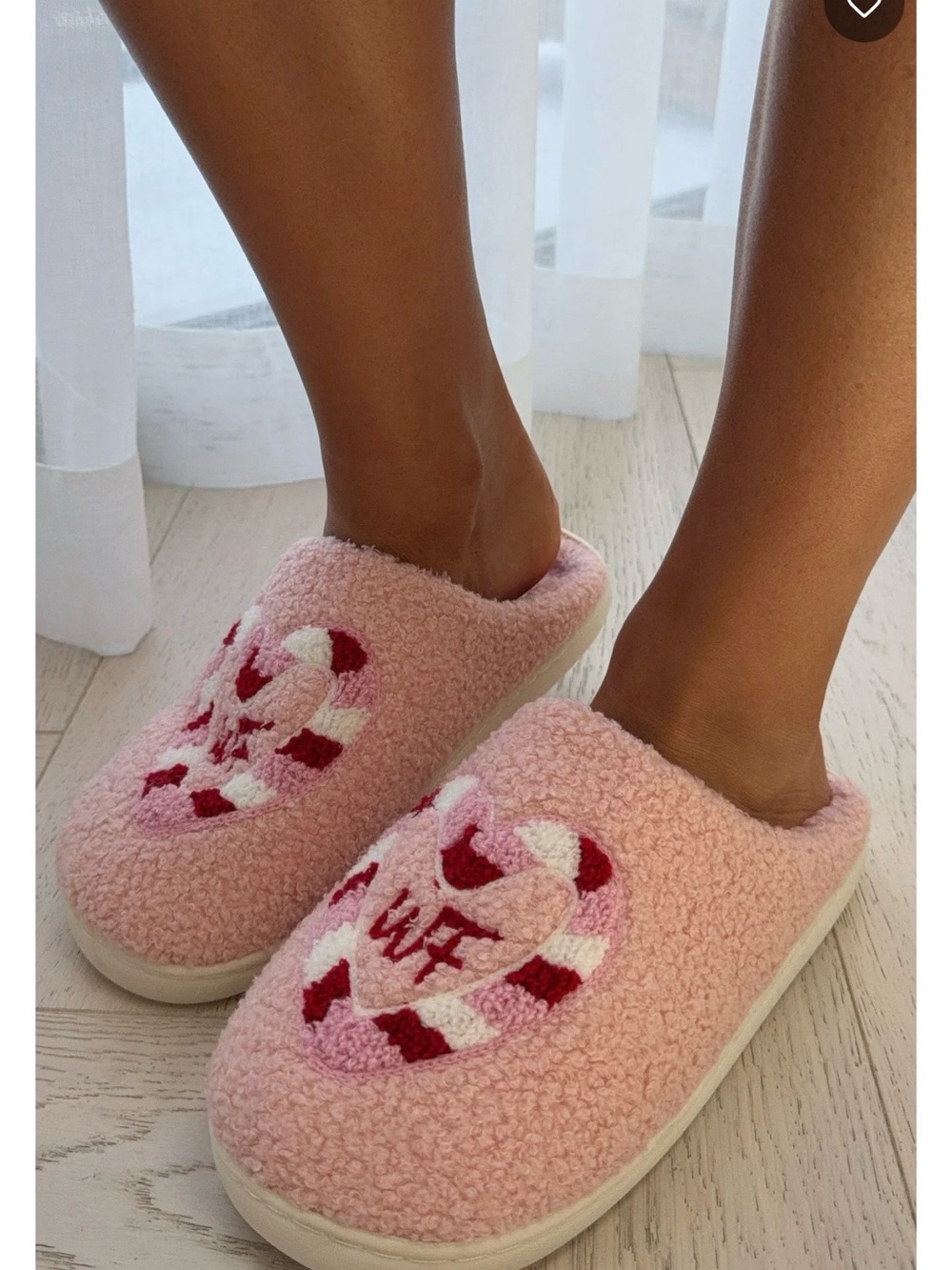 NEW White Fox Cozy Pink Sherpa Candy-Cane Dasher Slippers